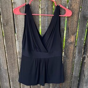 Elie Tahari Black Empire Waist Pleated Sleeveless Top Sz S